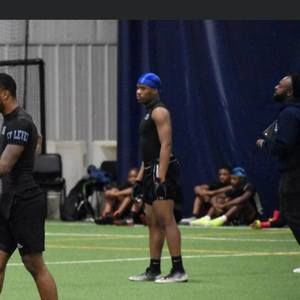 Meet your Posher, Elijah